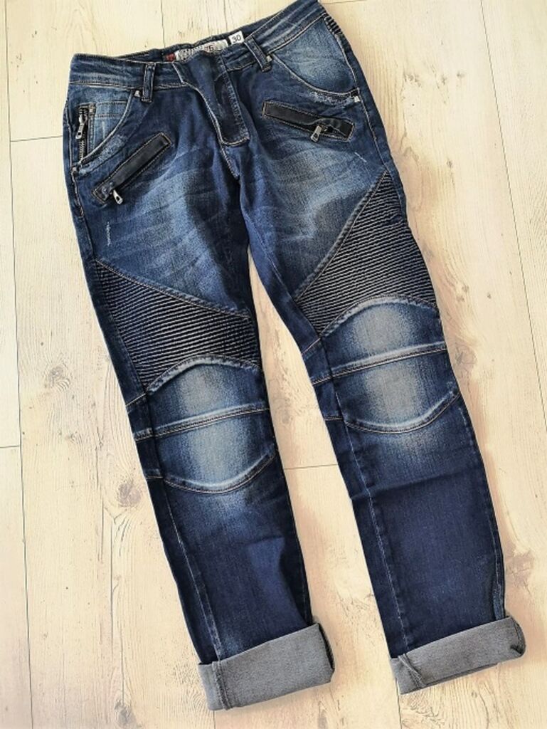 Štýlové pánske rifle+