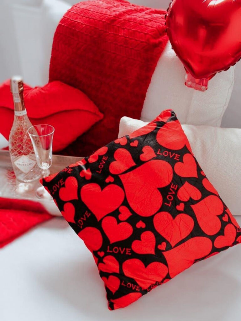 Dekoratívny vankúš+