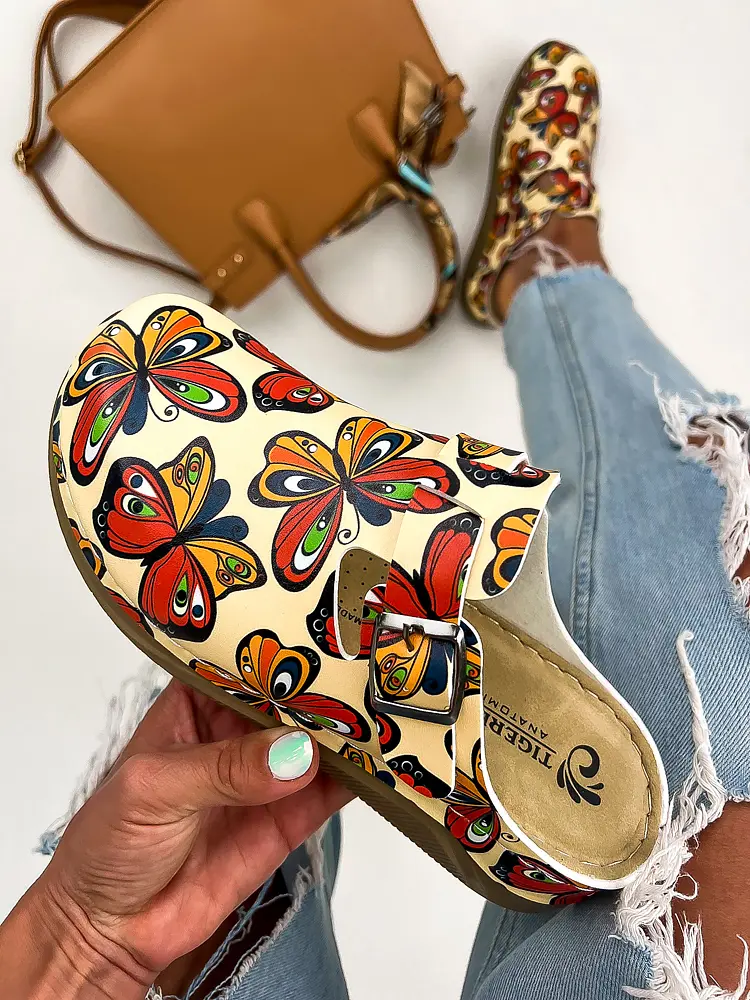 Vzorované zdravotnícke šľapky FREDA