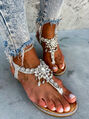 Sandále zdobené kamienkami NITIKA