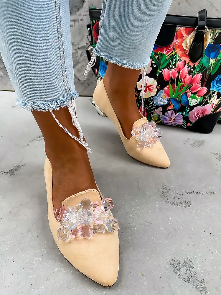 Mokasíny zdobené s korálikmi MANUELA+