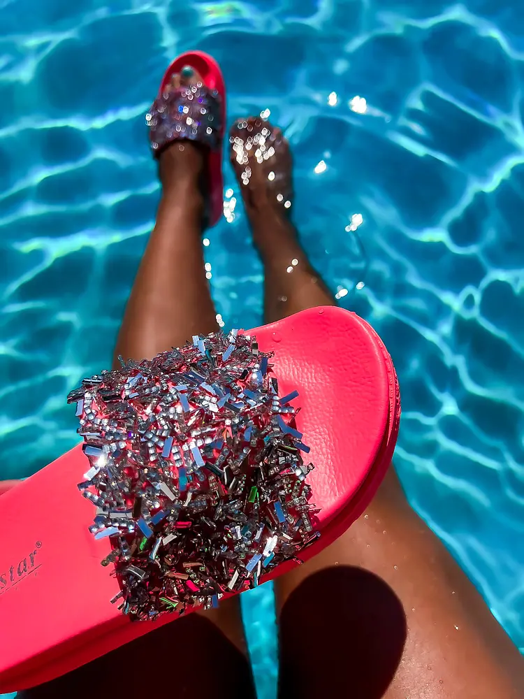 Platformové šľapky zdobené kamienkami RONY- - next