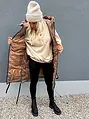 Dlhá prešívaná vesta s kapucňou SOPHIA