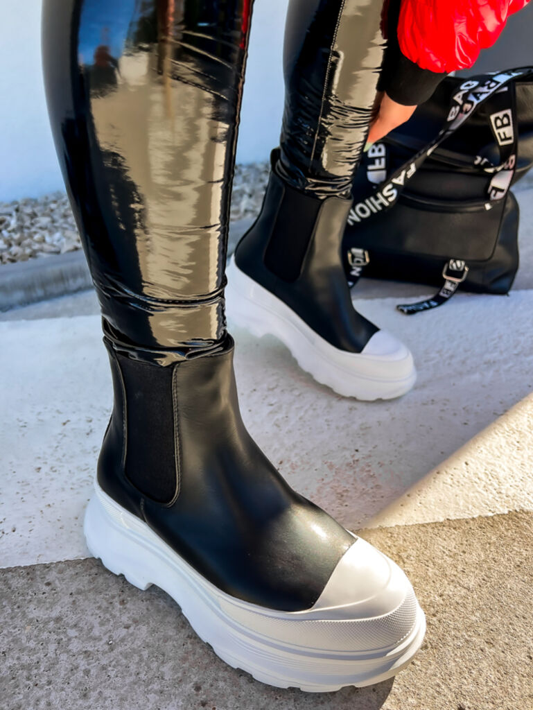 Koženkové športové topánky HALLIE+