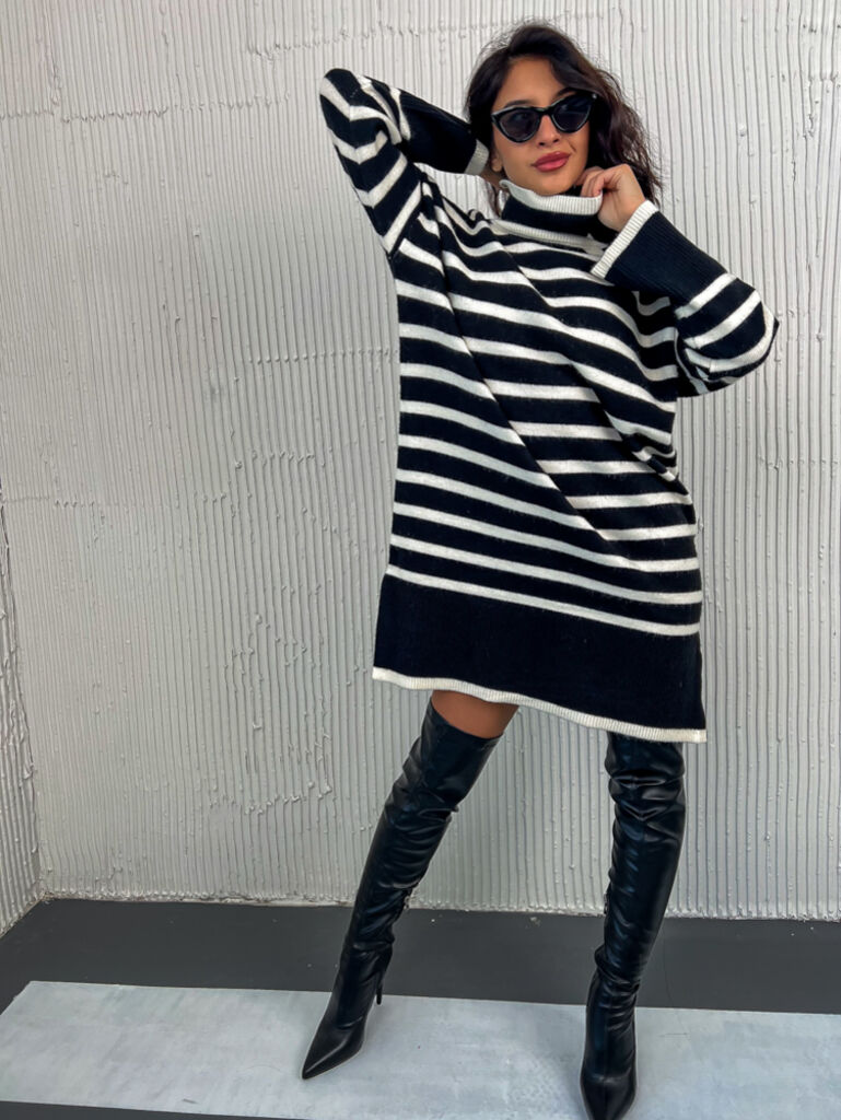 Pásikavé rolákové pletené šaty BRENDY+