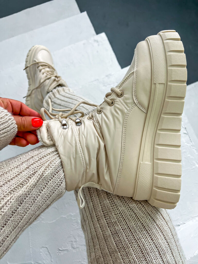 Šnúrovacie členkové topánky GWYNETH+ - next