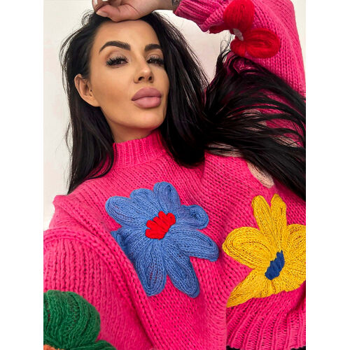 E-shop Elegantný pulóver zdobený kvetmi BEHATI