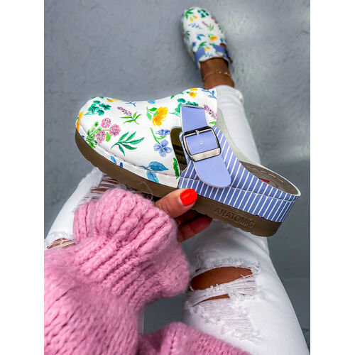 Vzorované zdravotnícke šľapky FLOWER+ veľkosť: 36