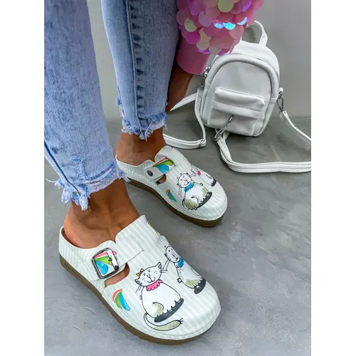 Vzorované zdravotnícke šľapky KITTEN veľkosť: 37