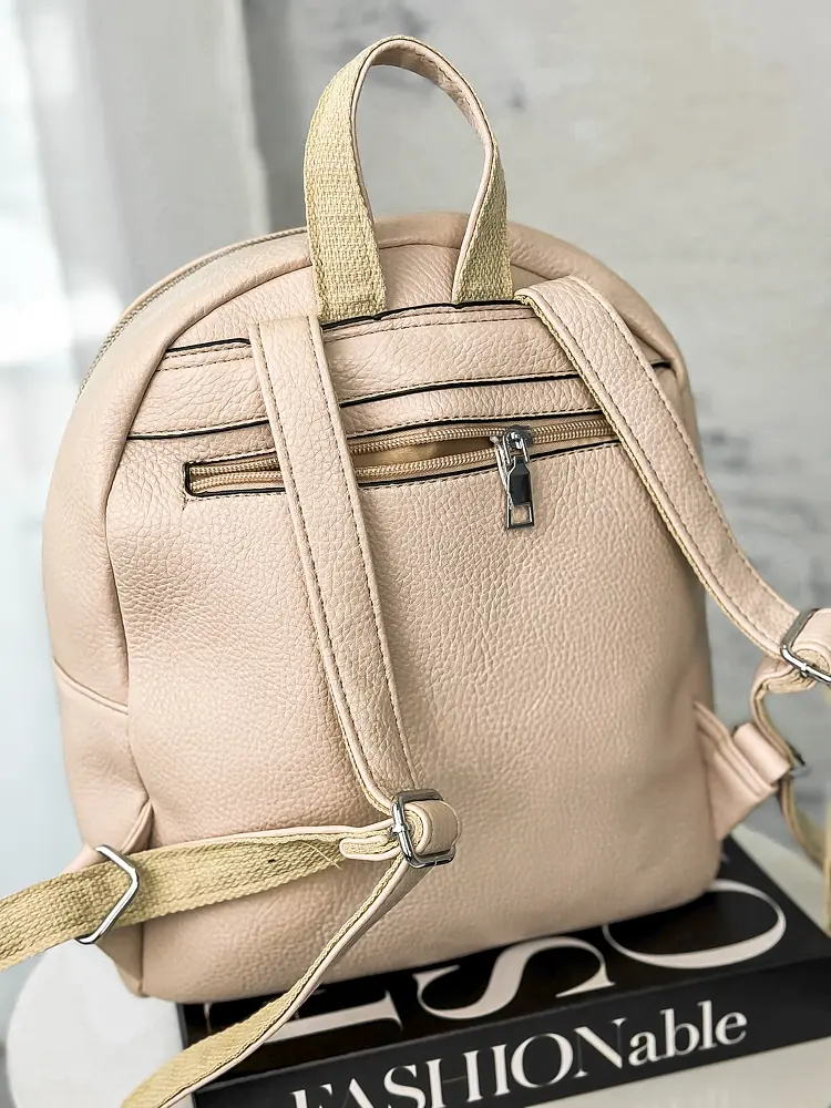 Broskyňový ruksak so striebornými detailmi KITTY+ - next