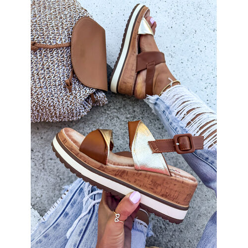 Sandále na vysokej podrážke LUCIA+ veľkosť: 39