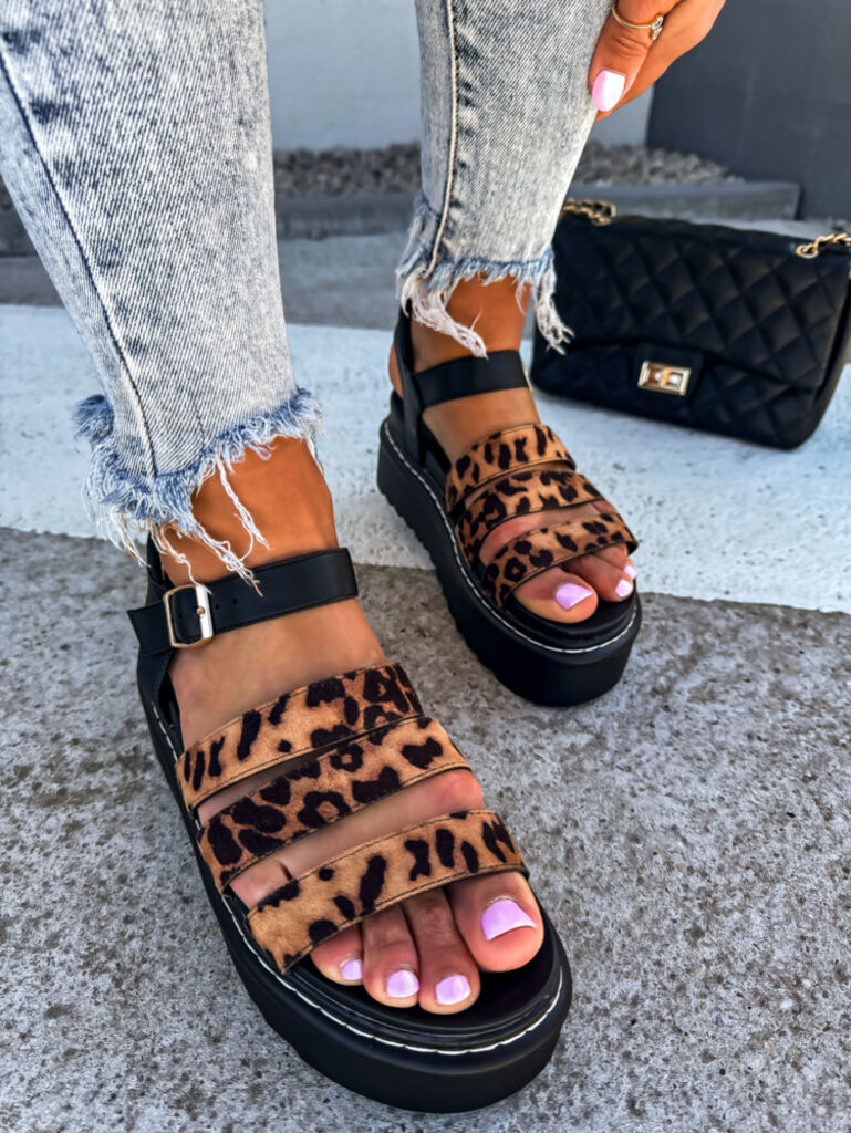 Sandále na vysokej podrážke CORDELIA+ - next