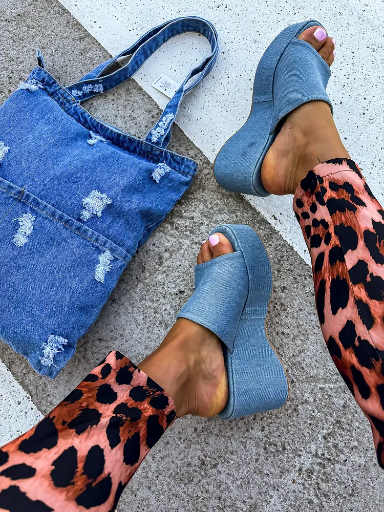 Denim šľapky na platforme CALLANI+ - next