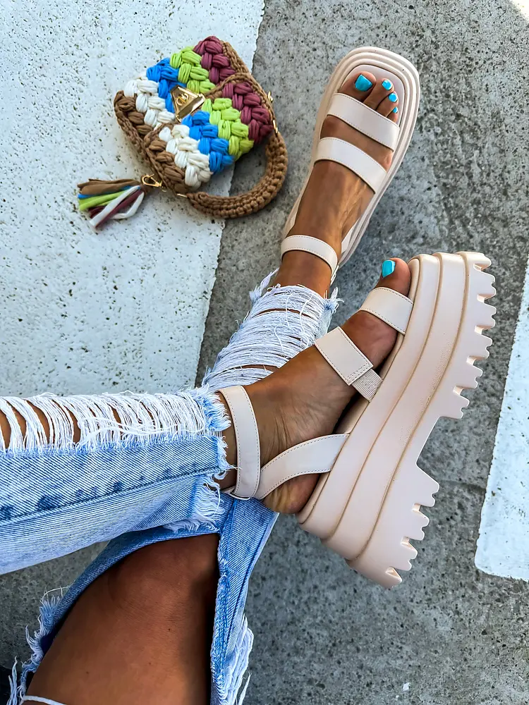 Platformové sandále TAMIA-