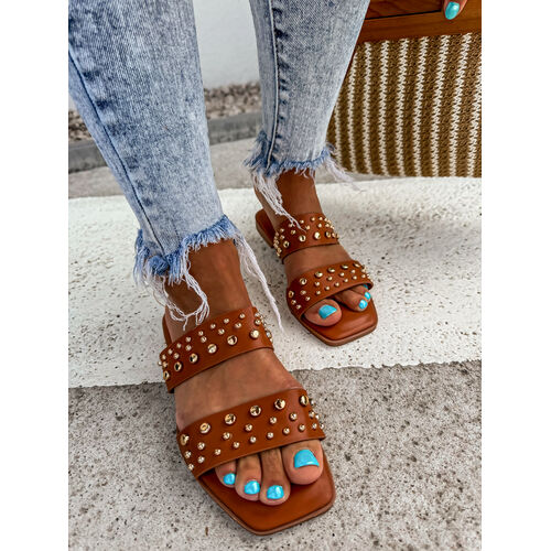 Šľapky zdobené zlatými nitmi ODETT+ veľkosť: 37