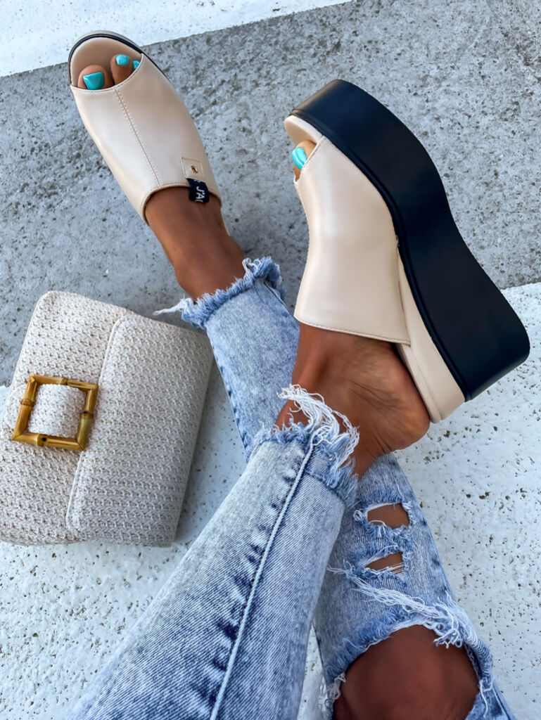 Béžové platformové šľapky JESSAMINE+ - next