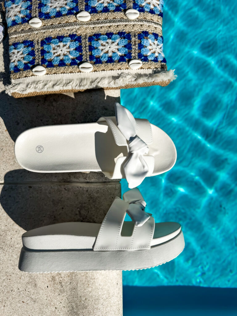 Platformové biele šľapky MERRINA+ - next