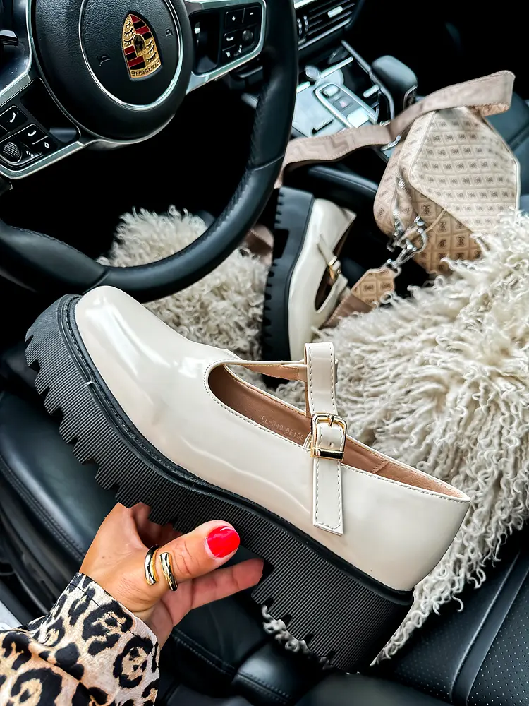 Lakované dámske poltopánky LYNDA-