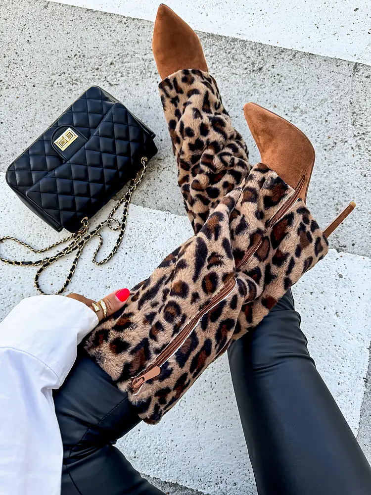 Extravagantné vysoké čižmy KARYN+