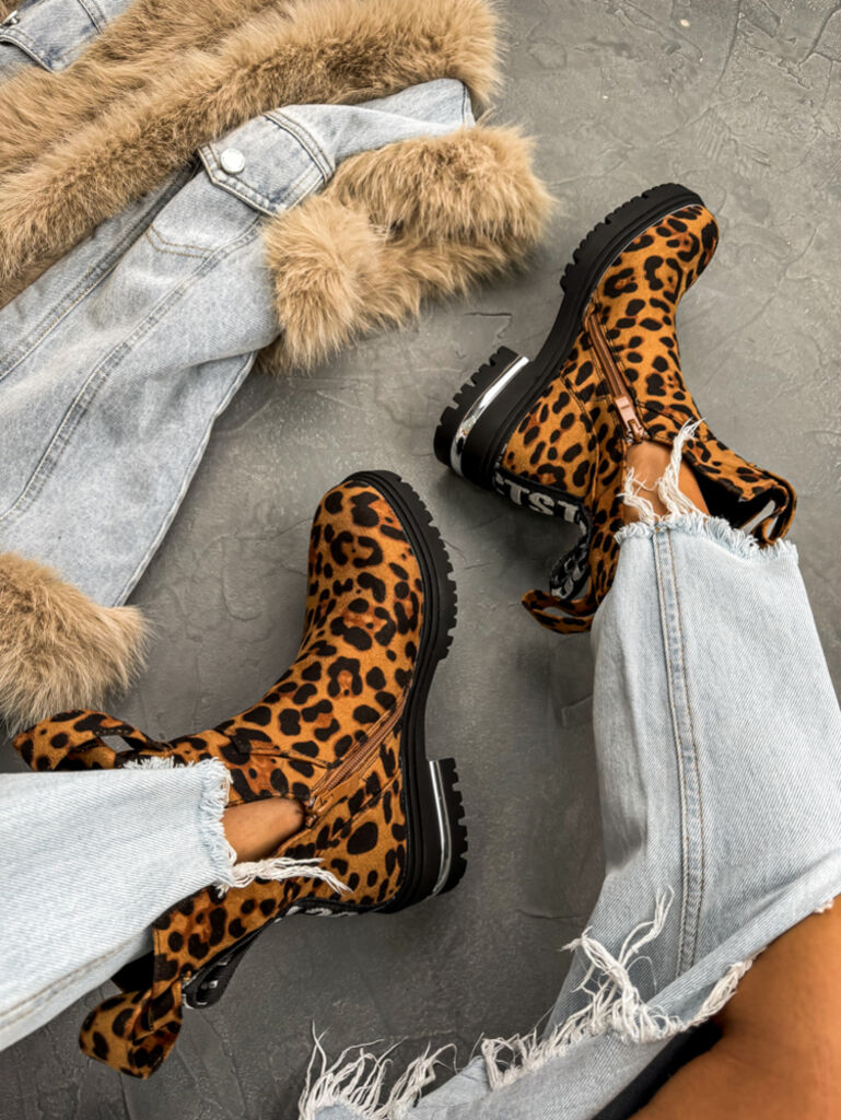 Semišové členkové leopardie čižmy GABRIELLA+ - next