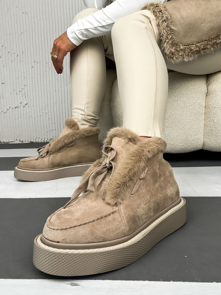 Zateplené šnúrovacie topánky MICAH+