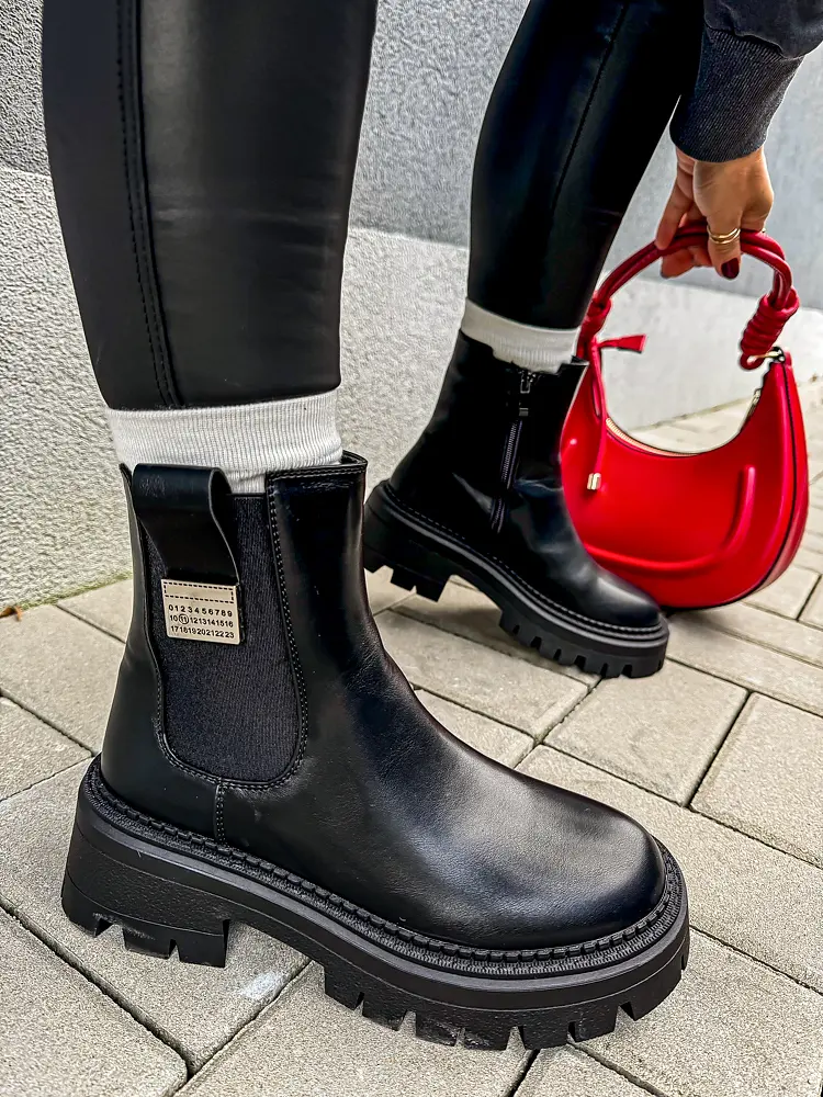 Čierne členkové čižmy NERVINA+ - next