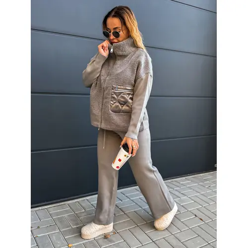 Športovo-elegantný pletený komplet BERRYS+ veľkosť: L/XL