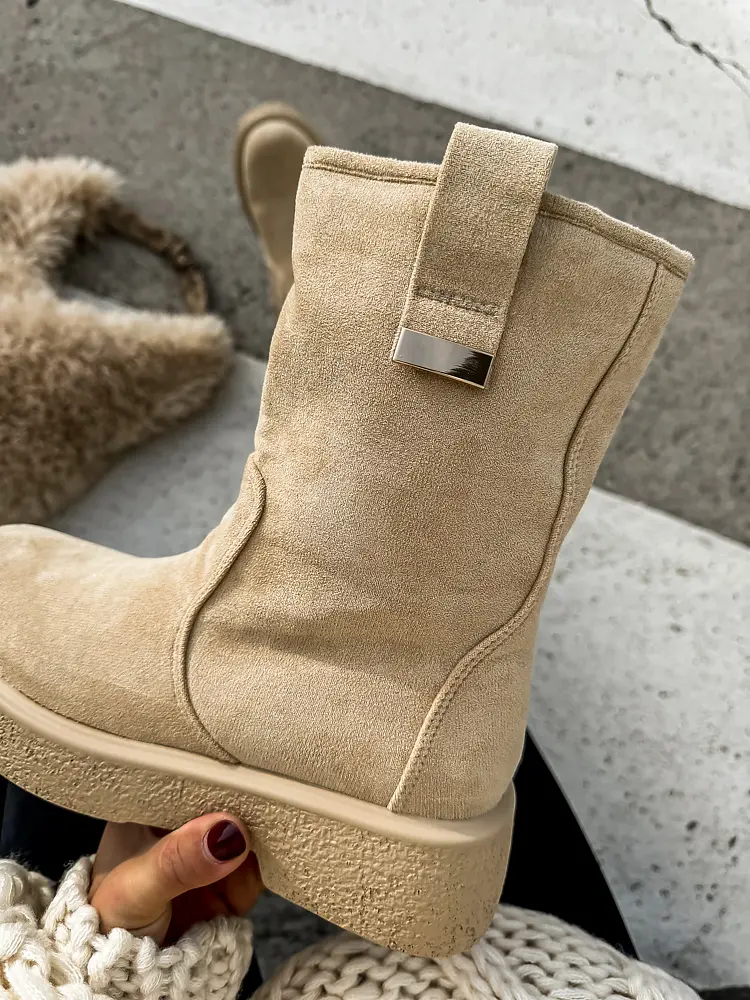 Ultraľahké semišové čižmy MAEVERY+ - next