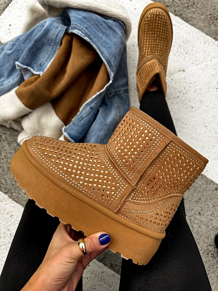 Dámske snehule zdobené nitmi MECCA-