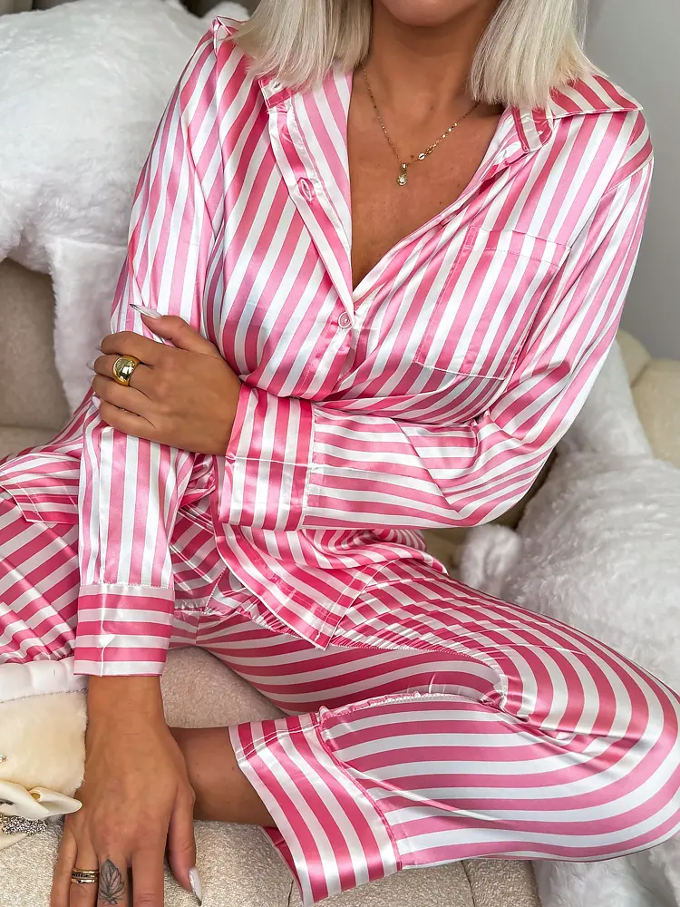 Pruhované saténové pyžamo LENTYS+ - next