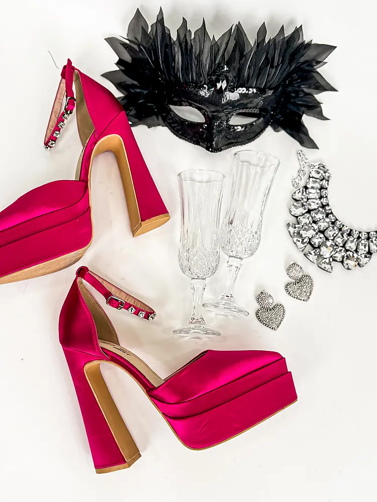 Elegantné saténové sandále CARALYN-