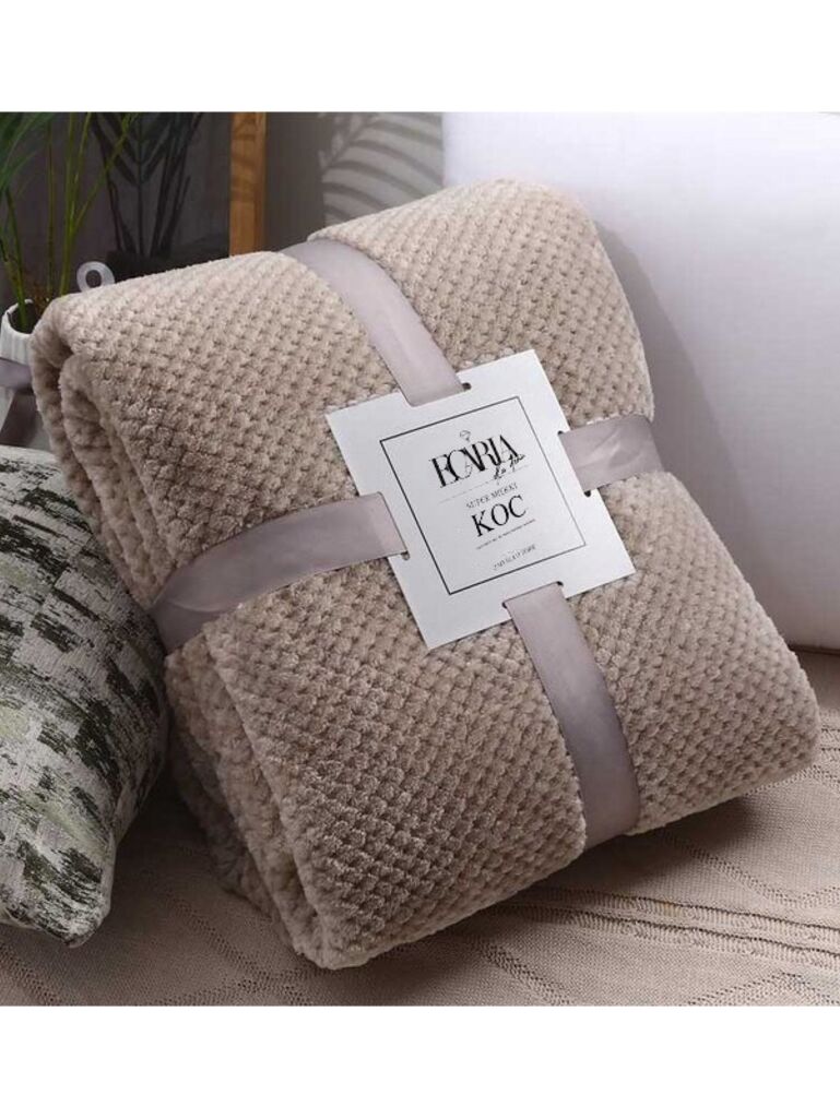 Mäkka plyšová tmavobéžová deka - 180x200 cm