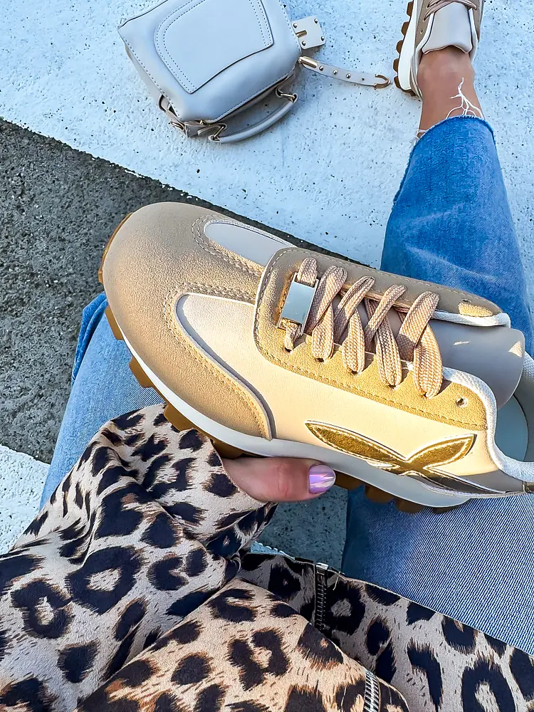 Dámske tenisky so zlatým doplnkom JILIAN- - next