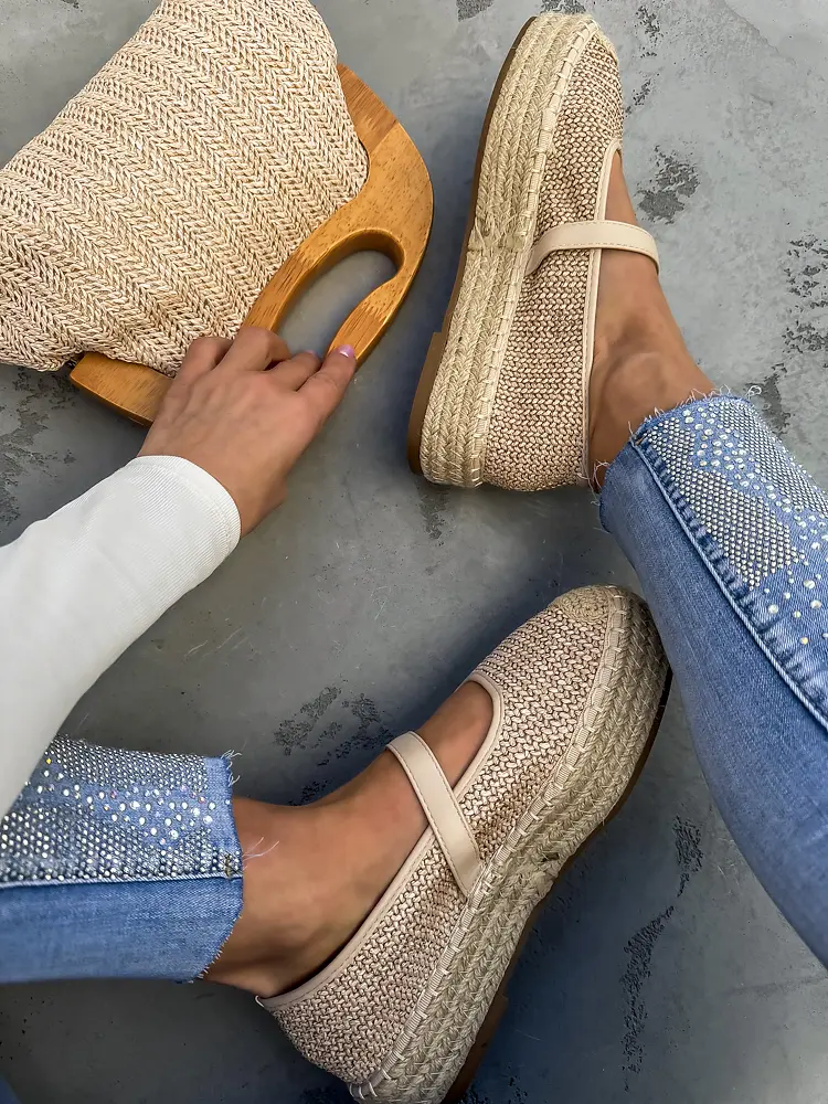 Krémové sandále v štýle espadrille MAPIYA