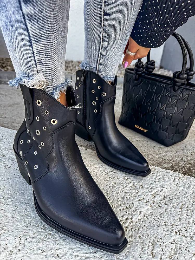 Jarné čižmy zdobené striebornými nitmi VIVIANA