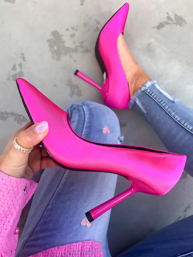 Fuksiové saténové lodičky DORINA - next