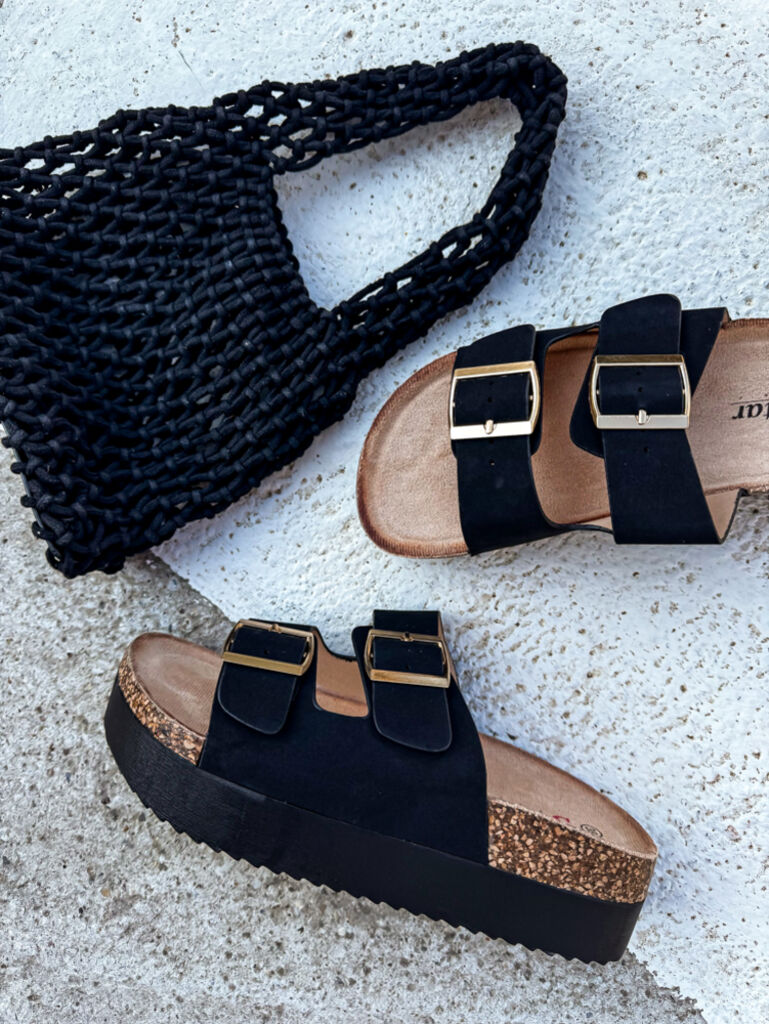 Čierne platformové šľapky MARITZA - next