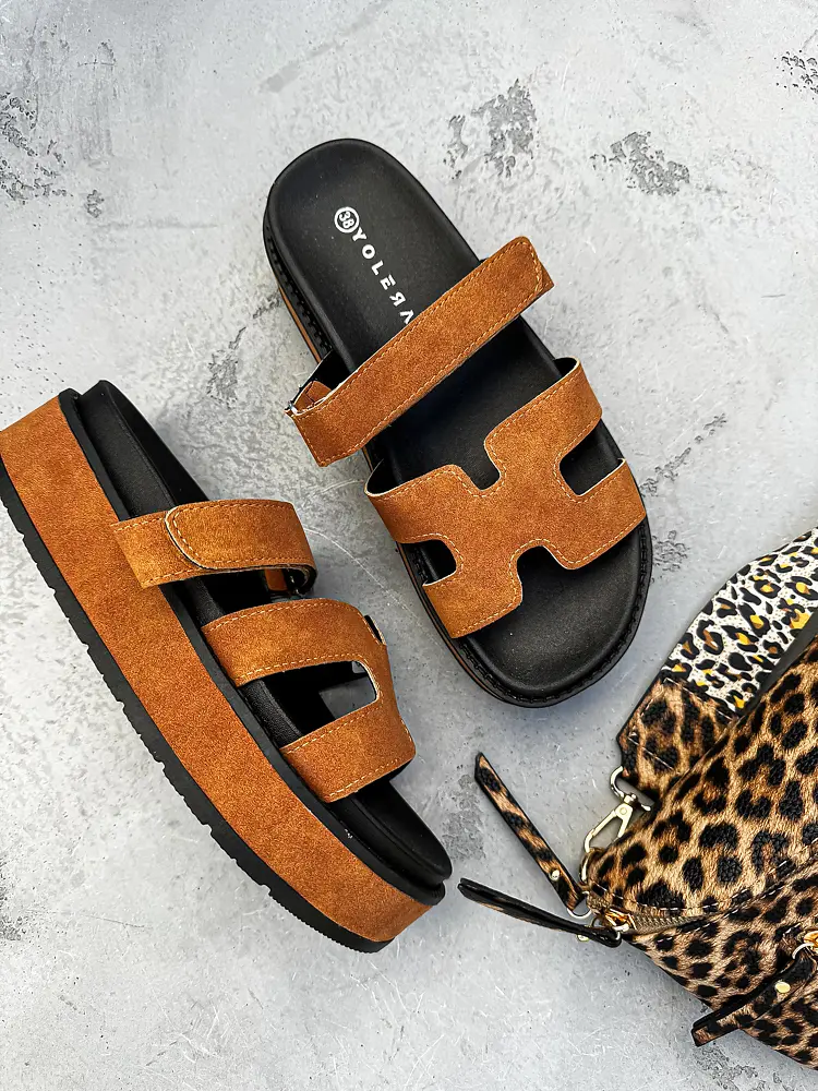 Hnedé dámske šľapky EDITA-