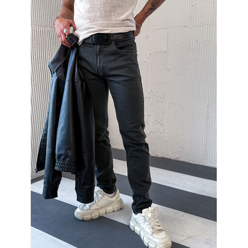 Čierne pánske rifle slim fit s opaskom veľkosť: 34