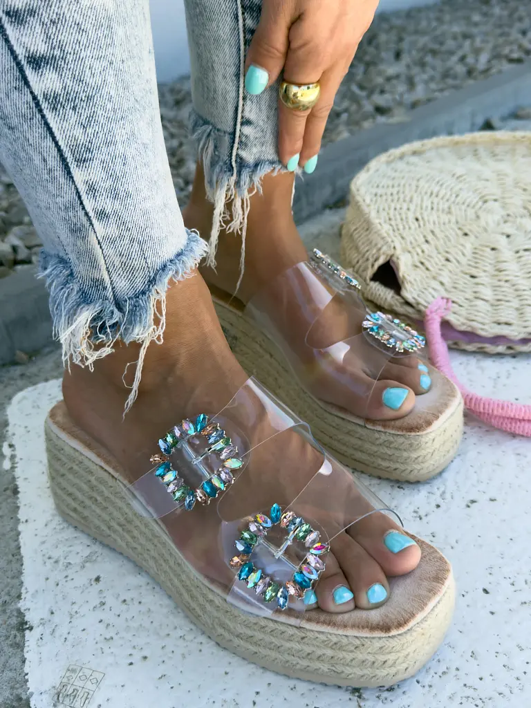 Platformové šľapky zdobené kamienkami HILDA-