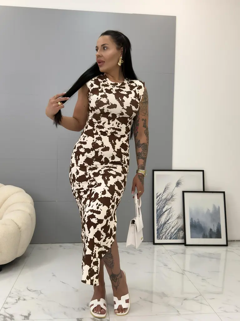 Vzorované vrúbkované šaty s vypchávkami KIMI