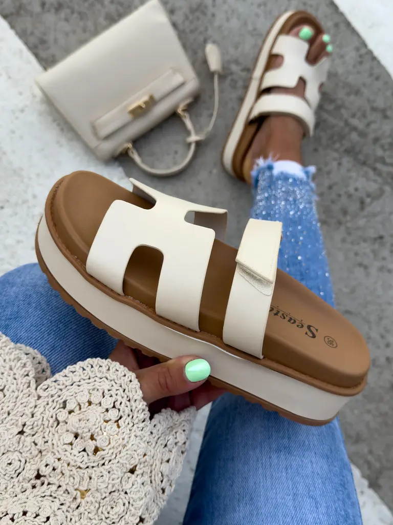 Béžové dámske šľapky JOURNEY - next