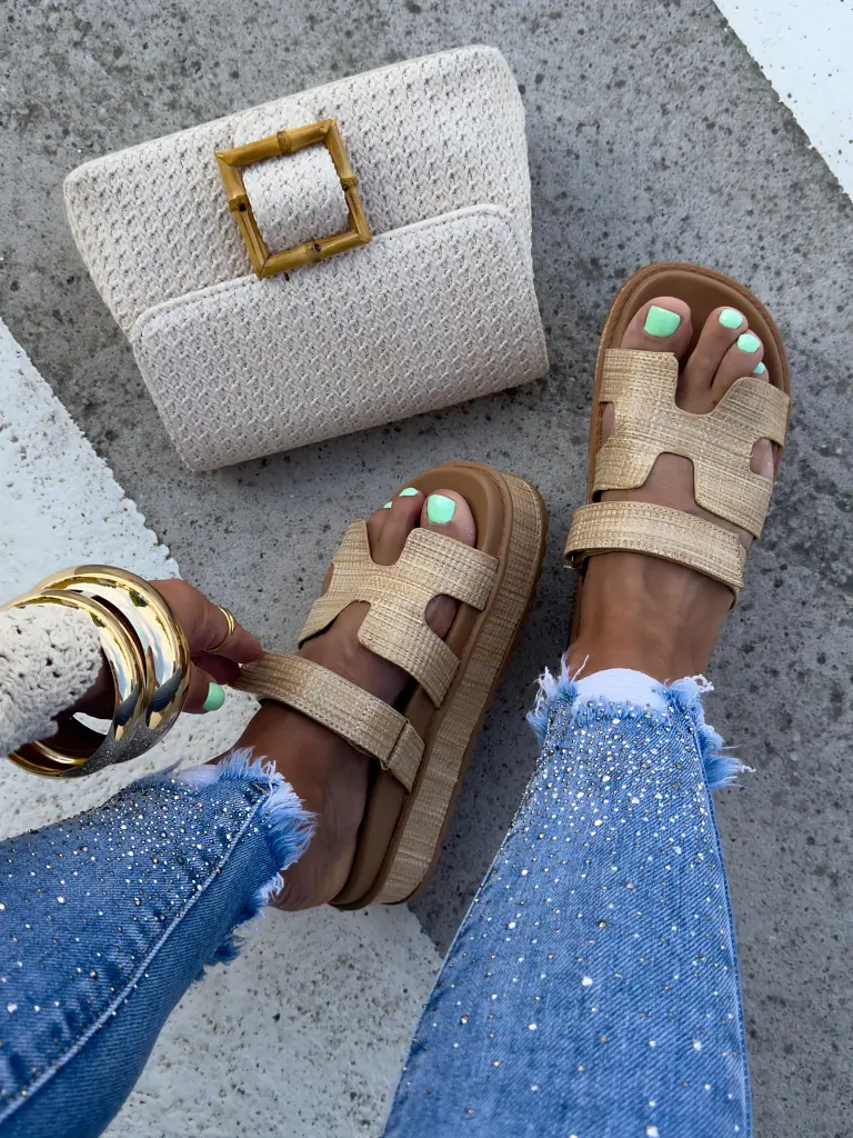 Hnedé dámske šľapky JOURNEY - next