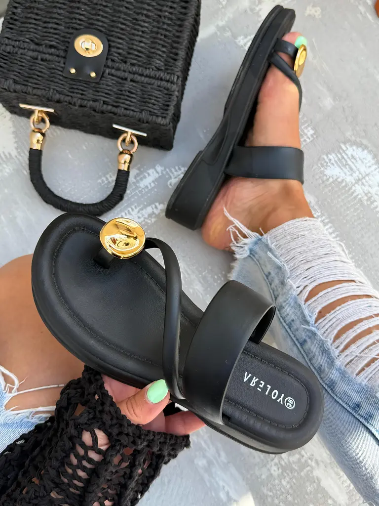 Dámske šľapky so zlatou ozdobou ALIENOR