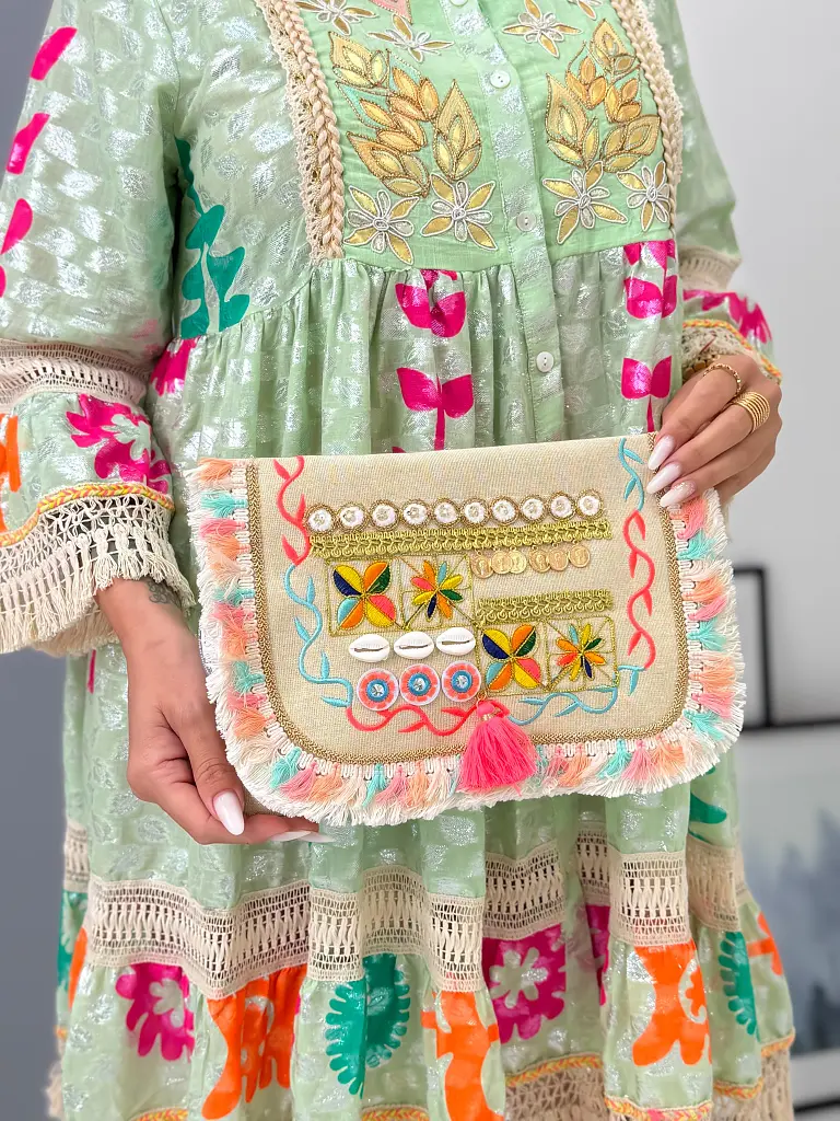 Vyšívaná kabelka ESMA+