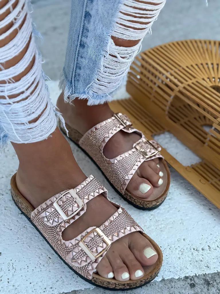 Šľapky zdobené kamienkami ANGELA