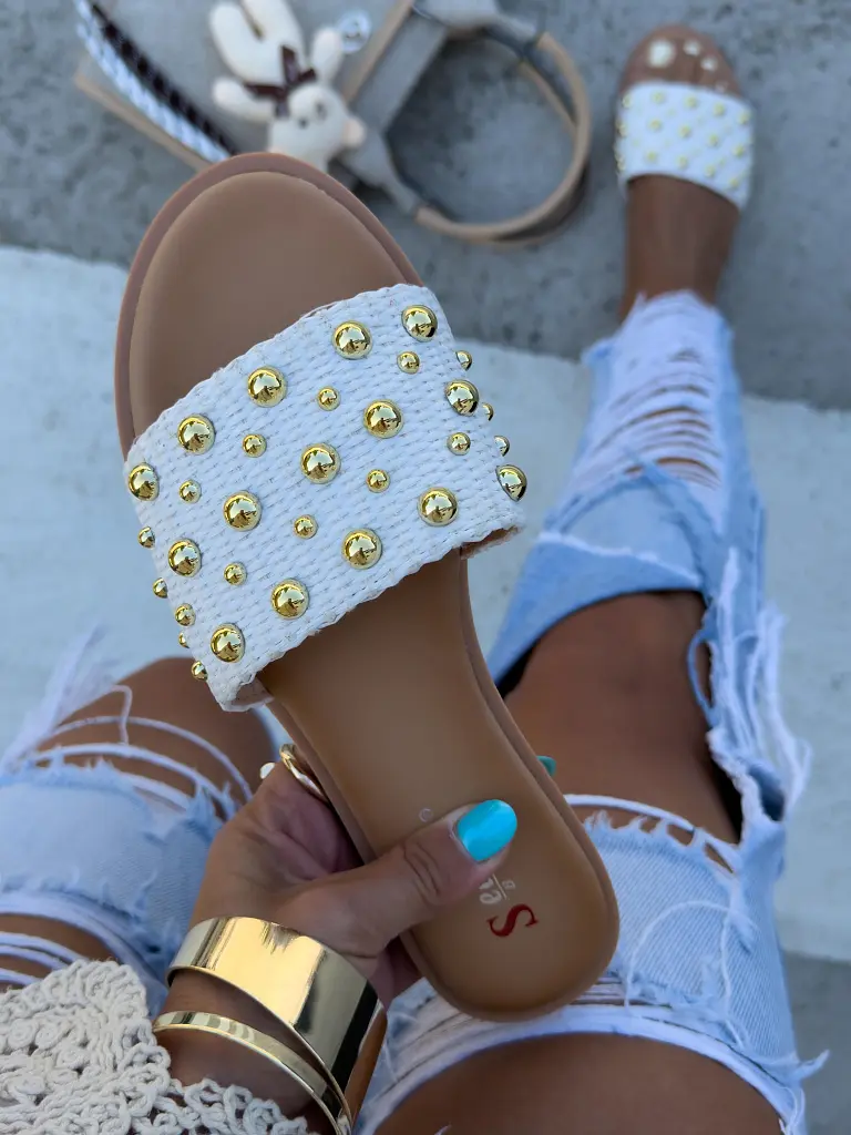 Šľapky so zlatými perličkami RUBY