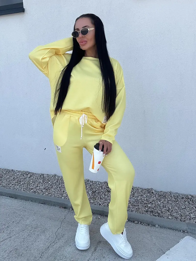 Dámska športová súprava HILARIA