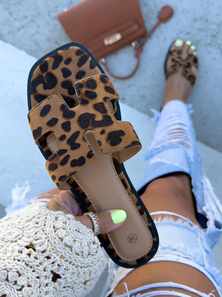 Leopardie dámske šľapky MEREDITH - next