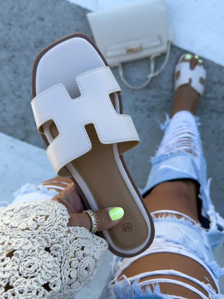 Béžové dámske šľapky MEREDITH